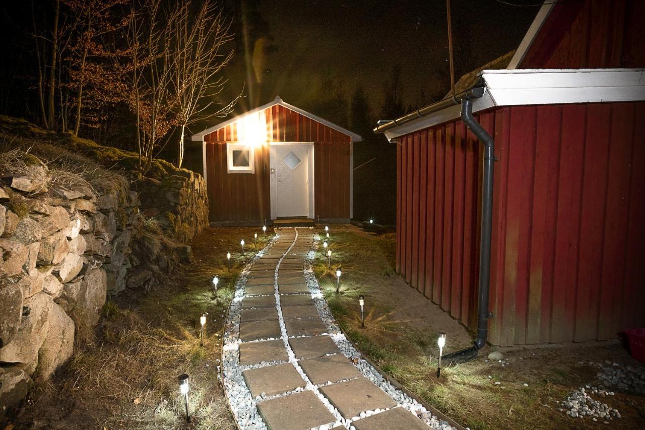 Skogsstuga i Bassholma Villa Munka-Ljungby Eksteriør bilde